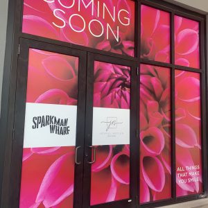 Full Window Graphics